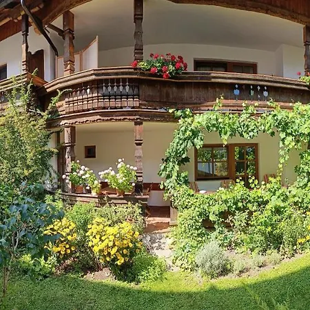 Haus Gaisberger マイヤーホーフェン