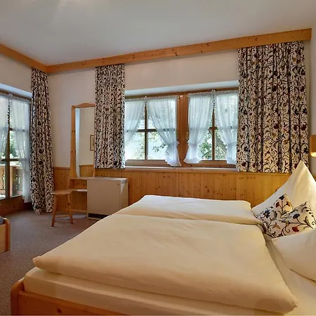 Haus Gaisberger Apartman *